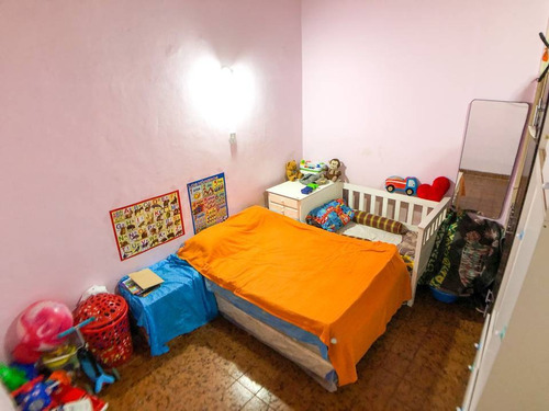 Venta De Casa En Parque Chacabuco