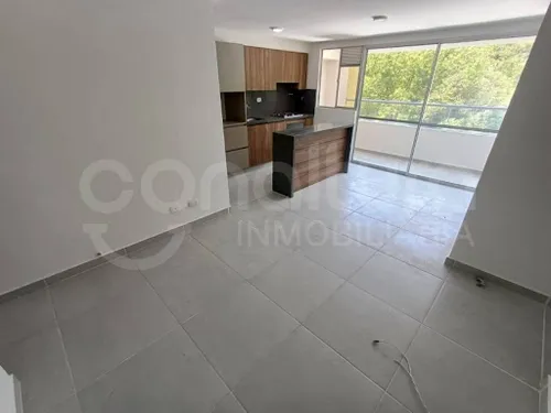 Apartamento En Arriendo La Mina 472-7029