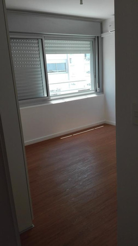 Imagen 14 de 19 de Departamento - Venta Con Renta -malvin- 2 Dormitorios