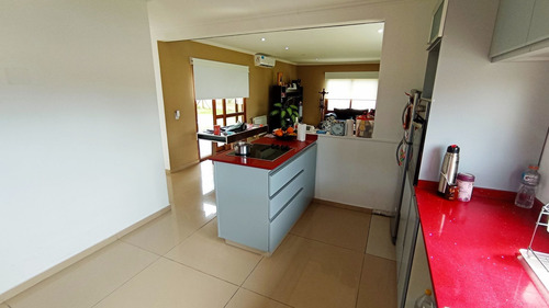 Imagen 16 de 30 de Venta Casa 4 Ambientes Con Pileta Y Gran Quincho