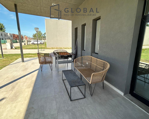 Casa En Venta En Complejo Mul Familiar Decs Tortugas