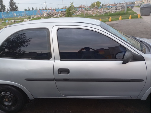 Chevrolet Corsa 1.7 D Gl Aa Dh Sw