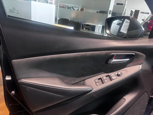 Mazda 2 Sport 2.0 Grand Touring Lx Carbon Edition At