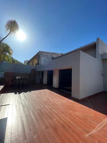 Casa En Parque Mirador. Valencia. Obra Blanca. Negociable Rv