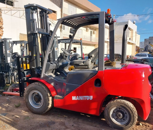 Empilhadeira Diesel 4.5 T. Manitou Mi45d T.4,5m 2017 Repasse