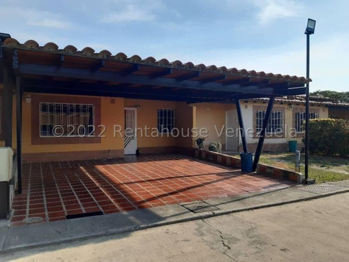 Imagen 9 de 27 de Julio Latouche Rentahouse Carabobo Vende Casa Valle De Oro 22-22117 Jj33