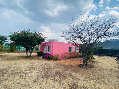 Casa De Campo Con Gran Lote, Comunidad Cerrada A 20 Minutos De San Miguel