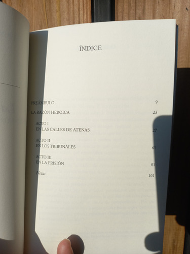 Libro La Razón Heroica. Sócrates Y El Oráculo De Delfos (Usado)