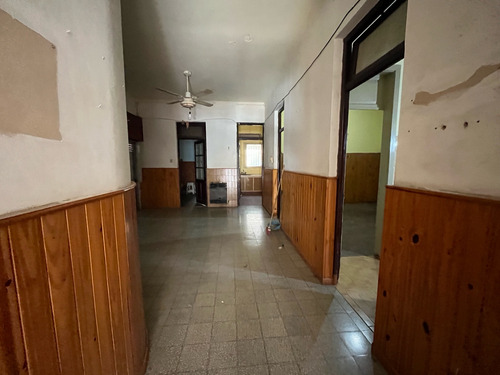 Casa A Refaccionar En El Centro De Lobos