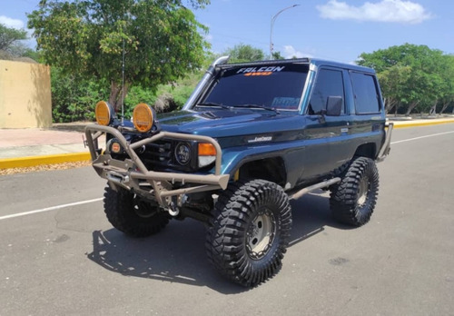 Toyota Macho Land Cruiser