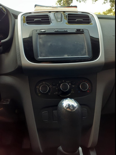 Imagem 10 de 20 de Renault/logan