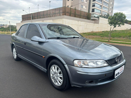 Chevrolet Vectra GLS Challenge 2000