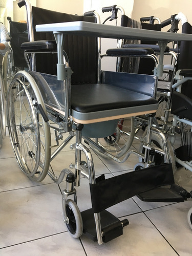 Imagen 2 de 10 de Silla De Ruedas En Hierro Con Inodoro Desmontable Nueva Gtia