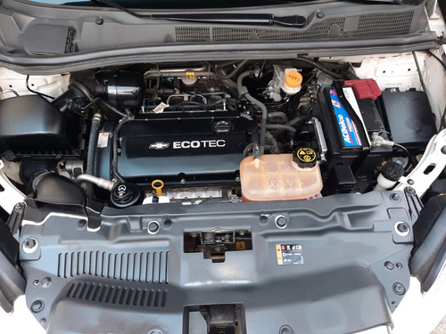 Imagem 8 de 10 de Chevrolet Tracker Não Vitara Captur Kicks Sportage Pajero