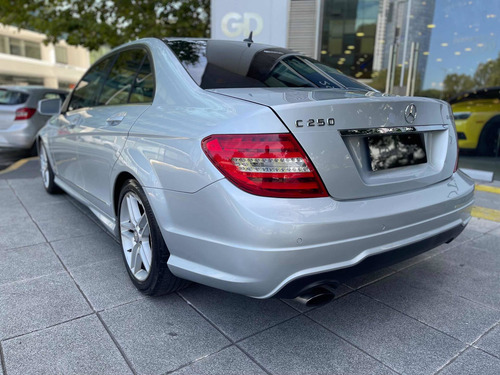 Imagen 11 de 25 de Mercedes-benz Clase C 2013 1.8 C250 Avantgardesport B.eff At