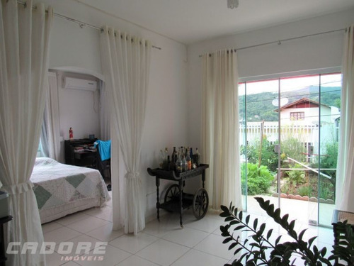 Imagem 2 de 11 de Casa Residencial Em Blumenau | Cadore - 3050326v