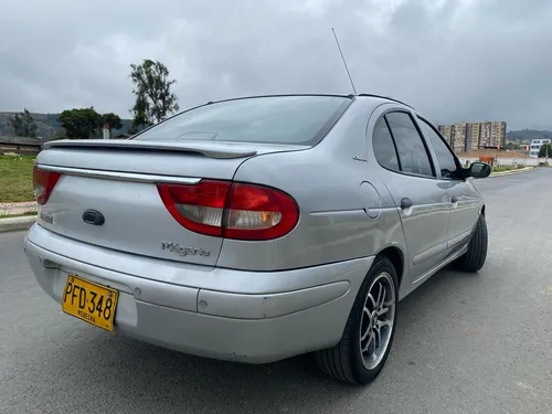 Renault Megane 1.6 Unique