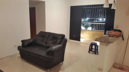 Imagen 2 de 11 de Apartamento Centro Maracay Av Bolívar Calle Libertad Piso 5