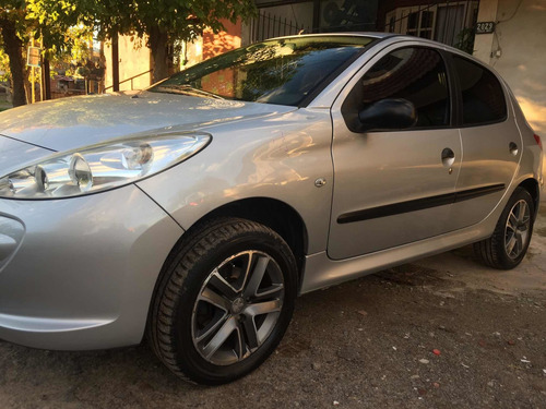 Peugeot 207 2012 1.4 Xr