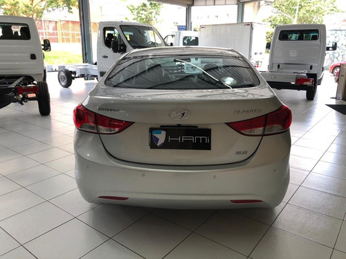 Hyundai Elantra Gls 1.8 2012 Automatico Prata
