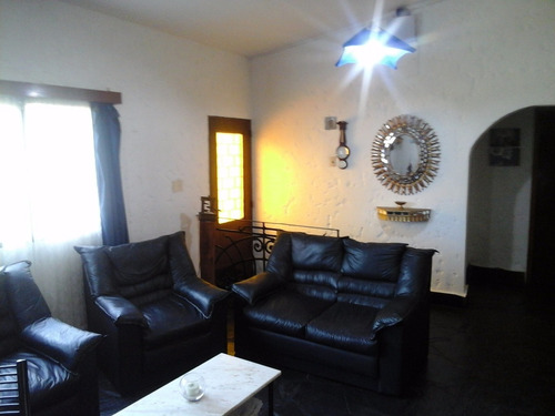Imagen 4 de 14 de Estupendo Chalet En Salinas!!