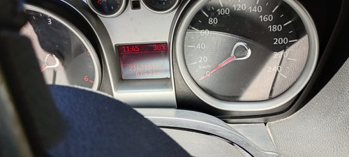 Auto Ford Focus Ghia 1.8l Diesel 2010