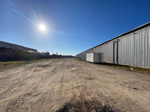 Imagen 4 de 8 de Galpon En Polo Industrial Calchaqui