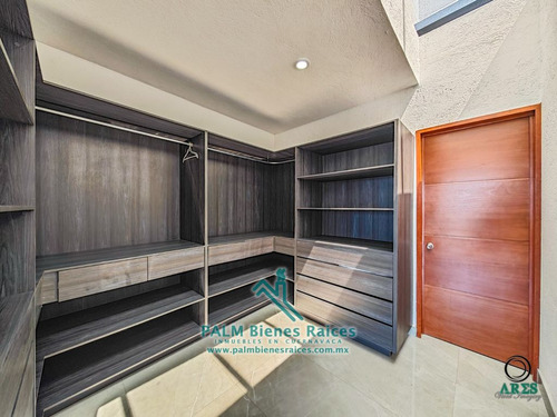 Casa Sola Con Alberca Climatizada, Brisas, 3 Recámaras, 3.5 Baños, 3 Autos, Seguridad 24hrs $6,350,000.00