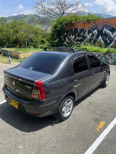 Renault Logan Familier