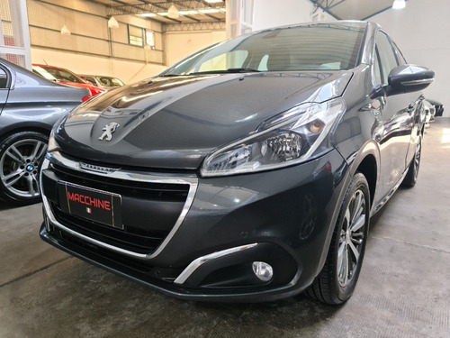 Peugeot 208 Feline