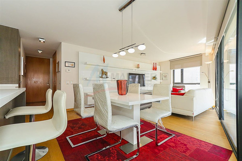 Departamento En Arriendo De 2 Dorm. En Las Condes