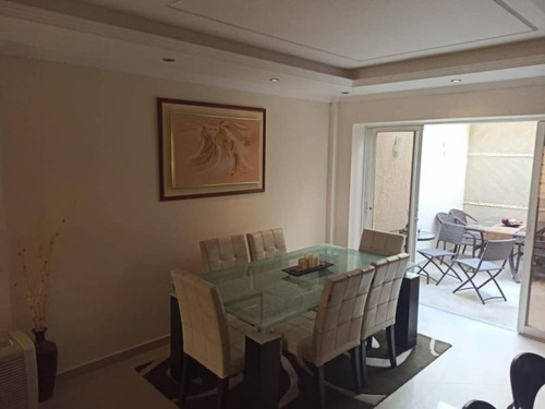 Imagen 3 de 16 de Yosmar & Fernando Venden Townhouse En Trigal Norte, Res. Monte Plata. Lemth - 163 Solo Clientes