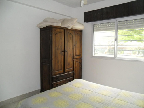 Imagen 7 de 9 de Depto Con Amplio Patio En Calle 82 E/ 1 Bis Y 18 (cod. 889)