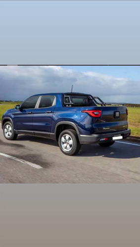 Fiat Toro 1.8 16v Freedom Flex 4x2 Aut. 4p