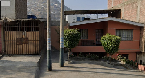 Remato Casa Familiar 5 Dormitorios Con Jardín Y Estacionamientos - Villa María Del Triunfo