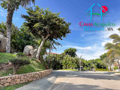 Cad La Cima Ps 14, 15 Y 16. Tres Lotes Residenciales Con Vista Al Mar En El Prestigioso Fraccionamiento La Cima