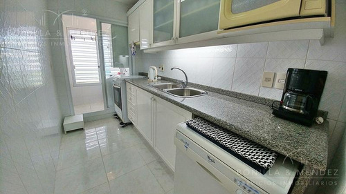 Coral Tower, Playa Mansa, 50% Contado Y Saldo En 18 Meses Sin Intereses.