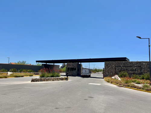 Baja De Precio! Sitio, Con Buenos Accesos A Carreteras