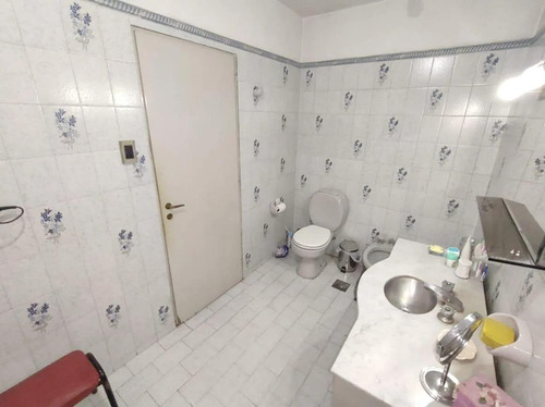 Ph En Venta - 4 Dormitorios 4 Baños - 208mts2 - Crucecita, Avellanea