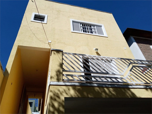 Imagem 20 de 25 de Você E Sua Familia Irão Morar Em Uma Charmosa Casa, Com Quintal, Em Um Bairro Maravilhoso. - Reo565323