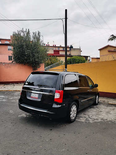 Chrysler Town & Country 3.6 Touring Piel Mt