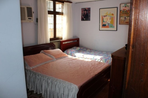 Imagen 9 de 10 de Casa En Venta Urb. Prados Del Este # 22-15126