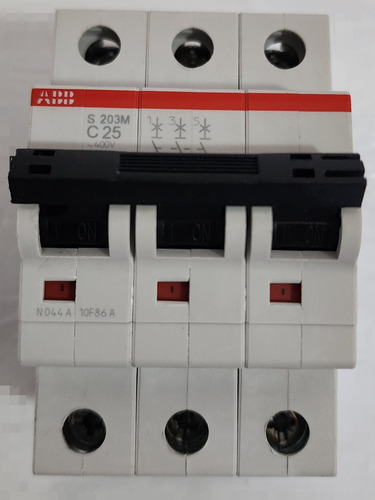 Interruptor Automatico 3p 25a Curva C 15ka 2cds273001r0254