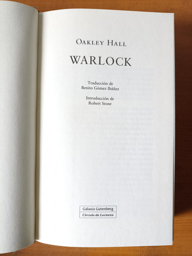 Warlock - Oakley Hall (Usado)