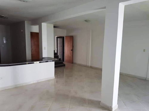 Imagen 3 de 11 de Townhouse En Tazajal