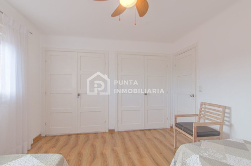 Imagen 25 de 30 de Casa De 4 Dormitorios + Piscina En La Peninsula, Punta Del Este - Punta Del Este Mansa