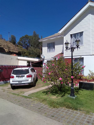 Casa En Venta De 4 Dorm. En Viña Del Mar