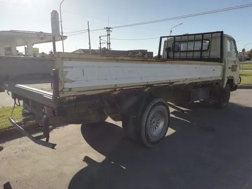 Camion Mitsubishi Canter