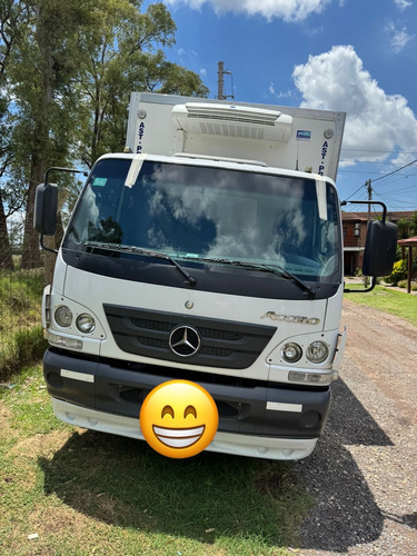 Mercedes Benz Accelo 1016