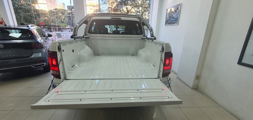 Imagen 11 de 25 de Volkswagen Amarok V6 Highline 258cv 4x4 At My23 0 Km #22